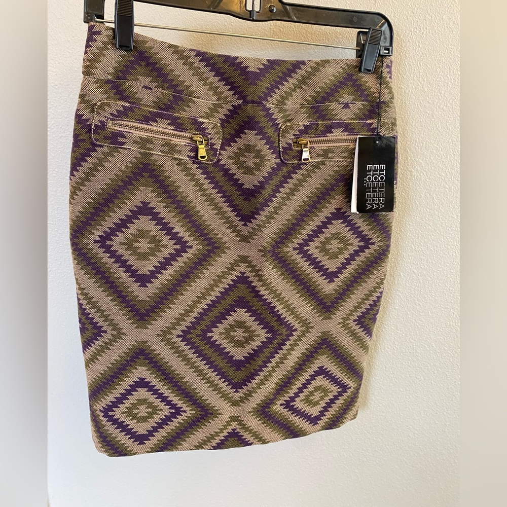 Women’s purple & tan patterned skirt